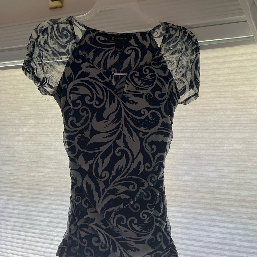 INC International Concepts navy and Gray Patterned blouse